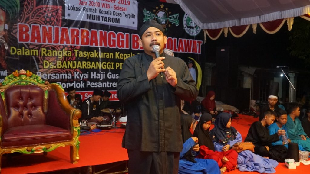 Wakil Bupati Ngawi menghadiri Tasyakuran Kepala Desa terpilih desa Banjarbanggi Kecamatan Pitu