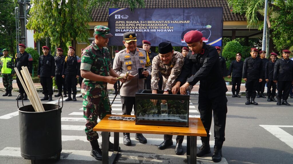 Apel Siaga 3+1 (Berantas Halinar) di Lembaga Pemasyarakatan Kelas II B Ngawi