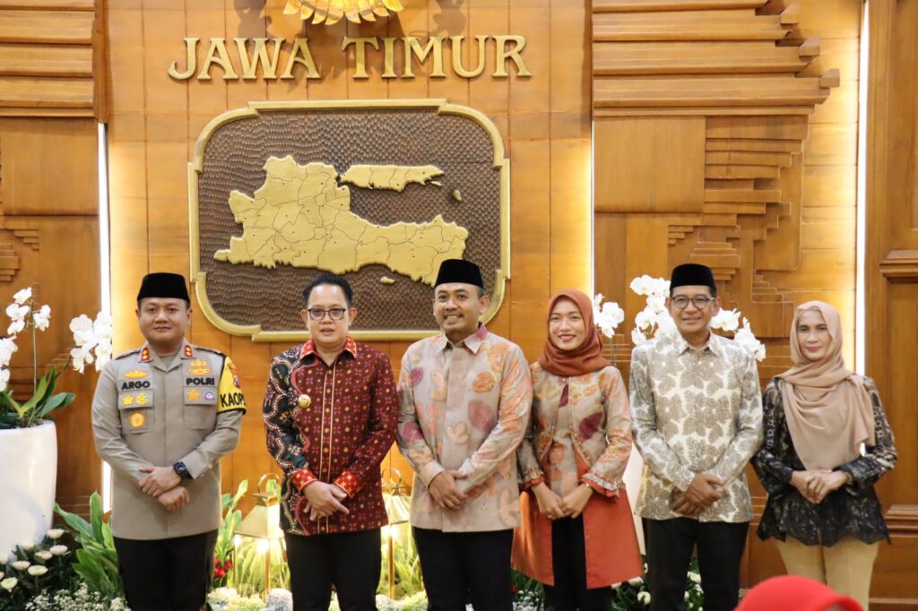 Halal Bihalal dalam rangka Hari Raya Idul Fitri 1445 H Tahun 2024 bersama Bp. Pj. Gubernur Jawa Timur.