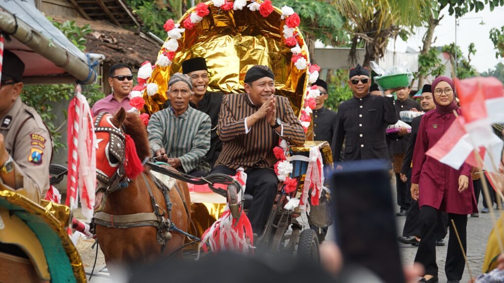 Pawai Budaya Desa Kebon Kec.Paron Kabupten Ngawi