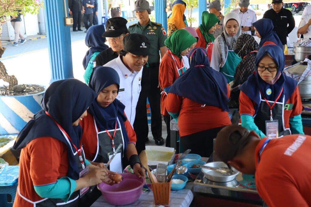 pelatihan ketrampilan kerja bagi buruh atau pekerja pabrik rokok kejuruan tataboga